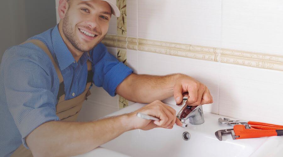 Professional sewer line replacement services in Farmersville, IL